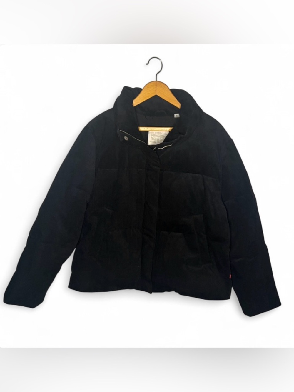 Levi’s Black Cropped Puffer Jacket Size‎ XL Boxy Fit